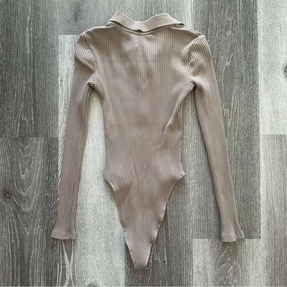 Polo Collar Bodysuit - Picture 9 of 9